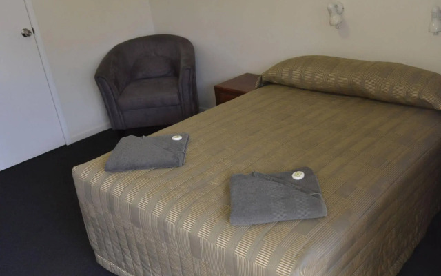 Charleville Waltzing Matilda Motor Inn