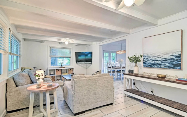 Retreat Half-mile to Beach/siesta Key Village