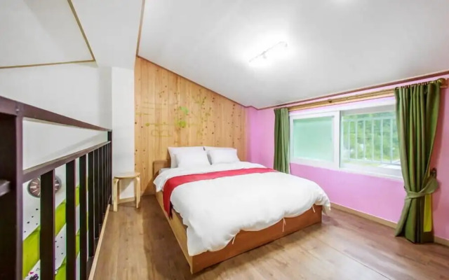 Dreaming Garret Pension