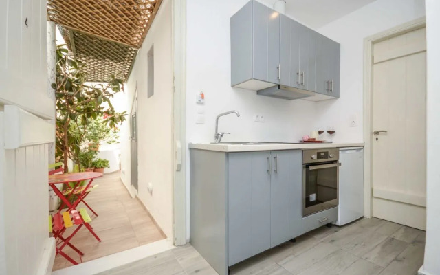 Depis Apartments & Suites