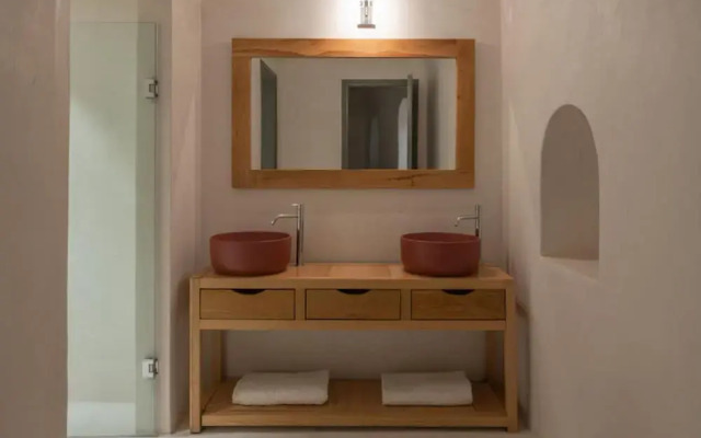 Villa Dawn in Fira, Santorini