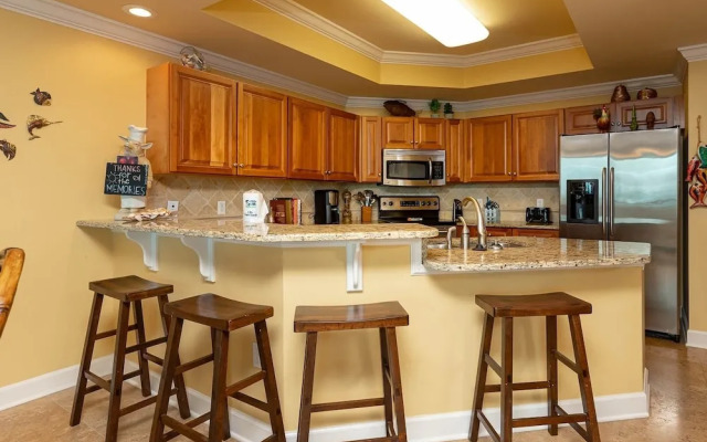 Phoenix Ix 1205 3 Bedroom Condo