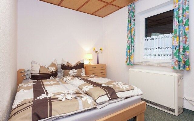 Big HolidayHome in Rubeland With Terrace