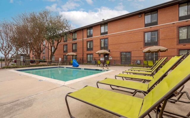 Extended Stay America Austin Metro