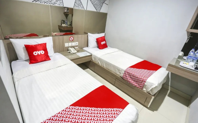 Wisma Kebon Kacang 9 by OYO Rooms