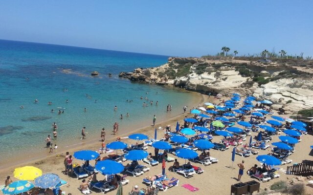 Photothea Apartments