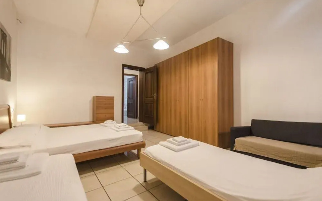 Carro Apartment