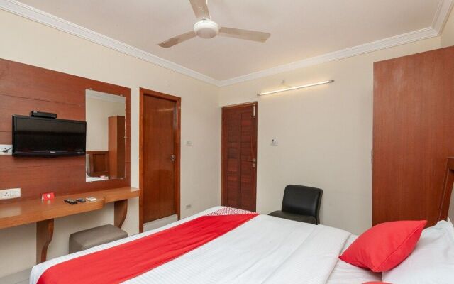 Oyo 2118 Palm Shore Residency