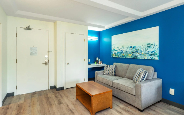 Quality Inn & Suites