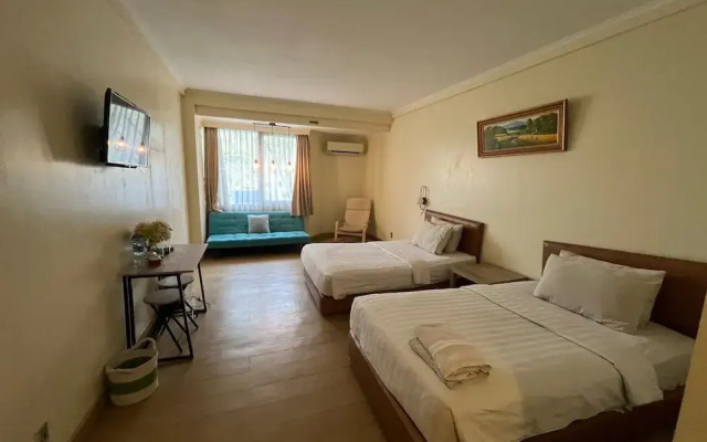 OYO 94362 Hotel Kebayoran