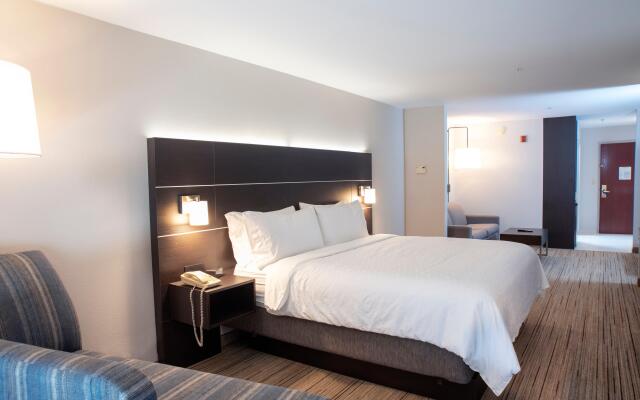 Holiday Inn Express Hotel & Suites Chester by IHG