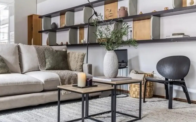 Monroe - 2 Bedrooms in Chueca