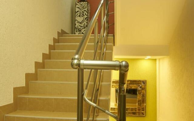 The Ritzz Exclusive Guest House