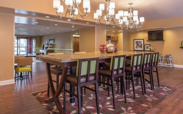 Hampton Inn Columbia Northeast - Fort Jackson Area