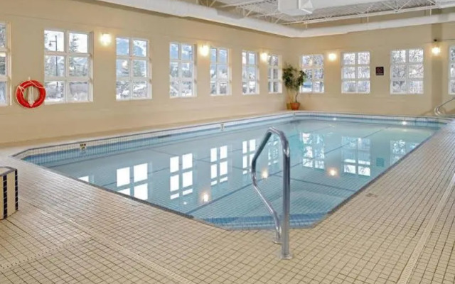 Radisson Hotel & Conference Center Canmore