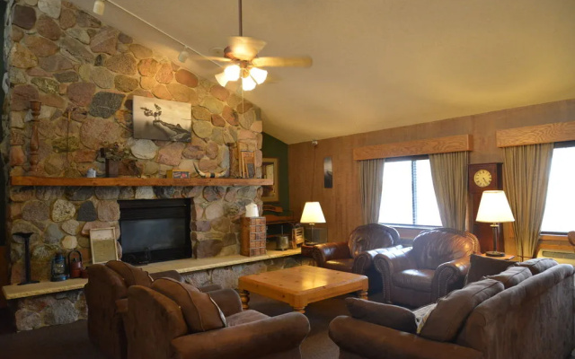 Baymont and Suites Kasson Rochester Area