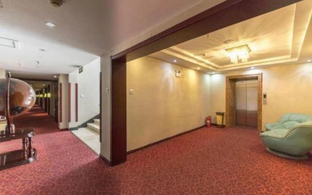 Baiwei Business Hotel (Qinhuangdao Railway Station)