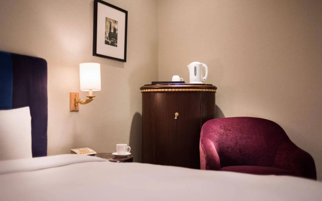 Shin Shih Hotel