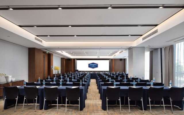 Hampton by Hilton Yuxi Hongta Railway Station