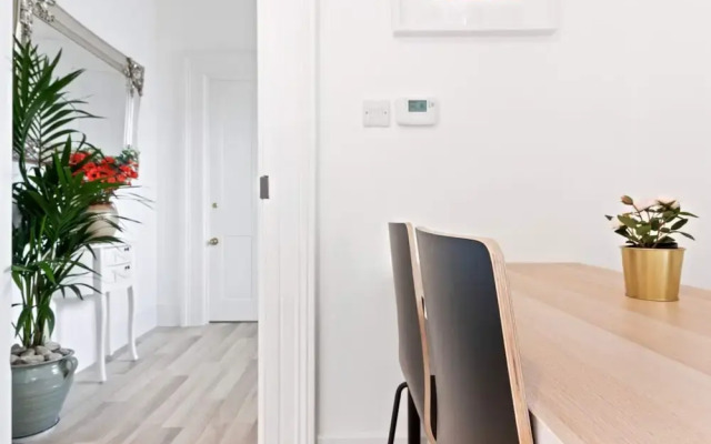 Elegant 1 Bedroom Apartment in Brixton
