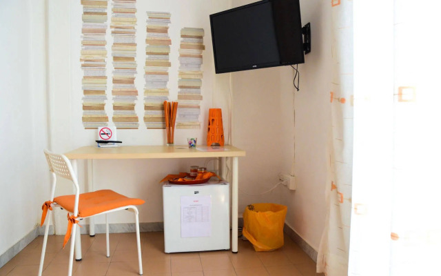 B&B Tecla