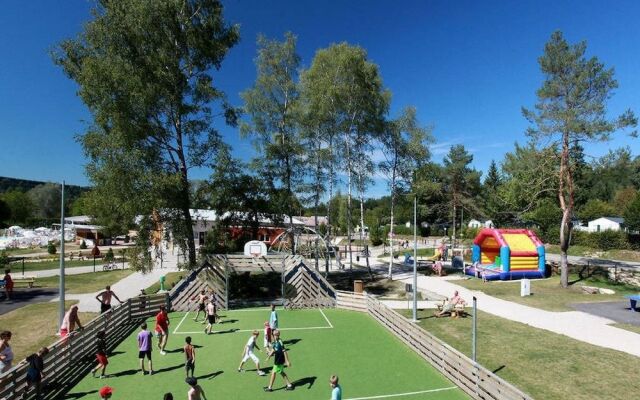 Camping Le Fayolan