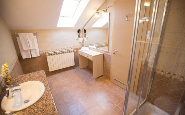 Euro Garni Hotel