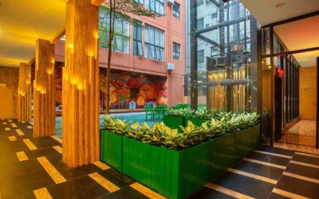 Qionghai Shengwei Hotel (Yinhai Road Branch)