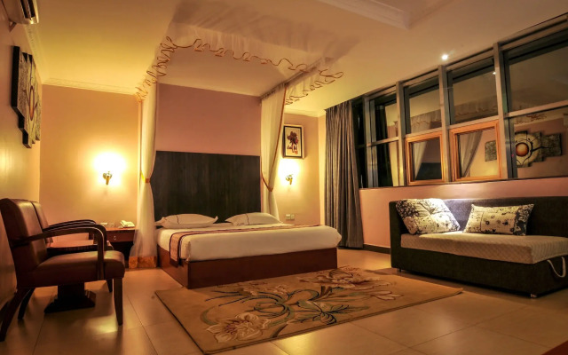 Russel Hotel