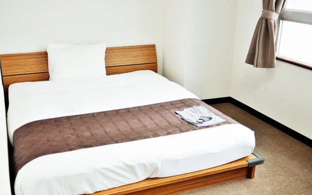 Hiroshima Peace Hotel - Hostel