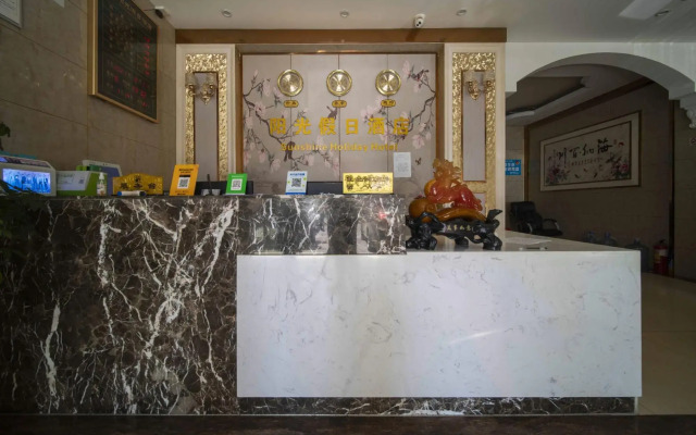 Sunshine Holiday Hotel