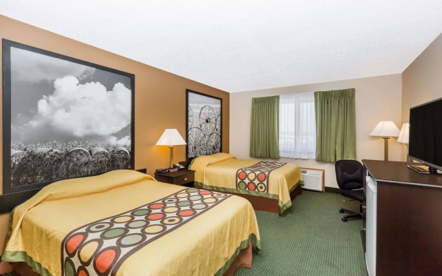 Super 8 Motel - Jefferson