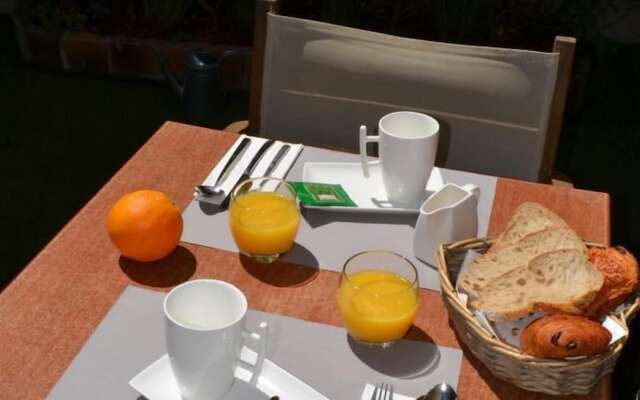 Hôtel Les Corps Saints