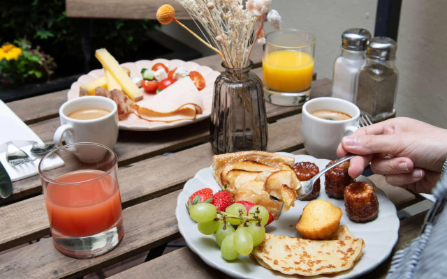Mercure Paris Montparnasse Raspail