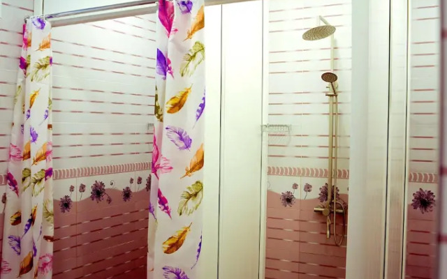 Hostel Nreni