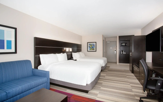 Holiday Inn Express & Suites Lincoln City by IHG
