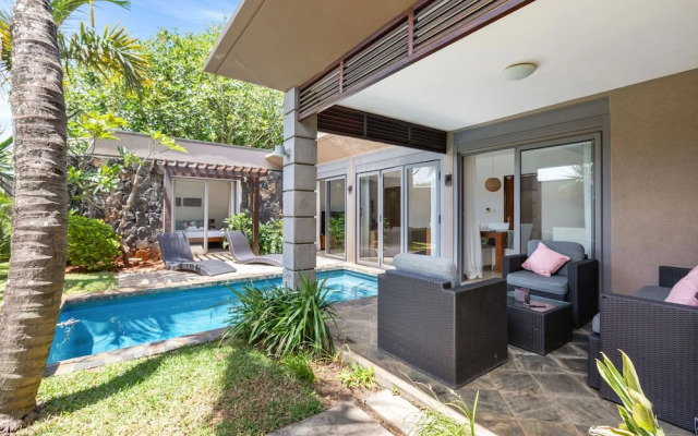 Athena Villa D10