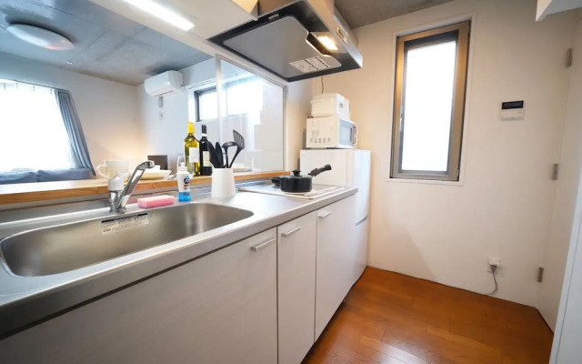 Laffitte Hirai Condominium Hotel