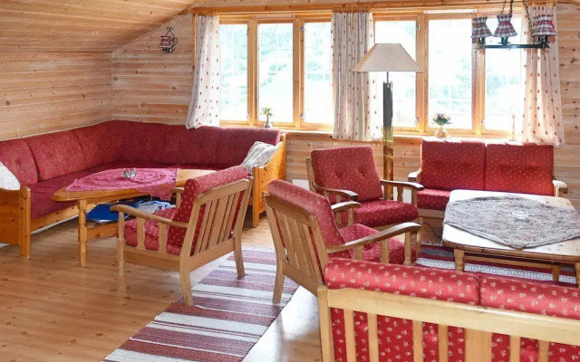 8 Person Holiday Home in Olden