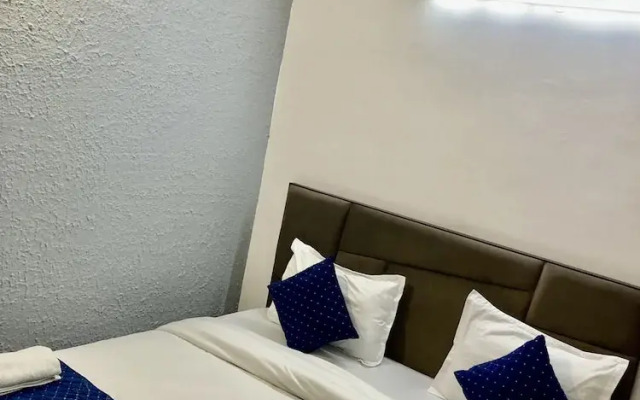 The Gleam Hotel