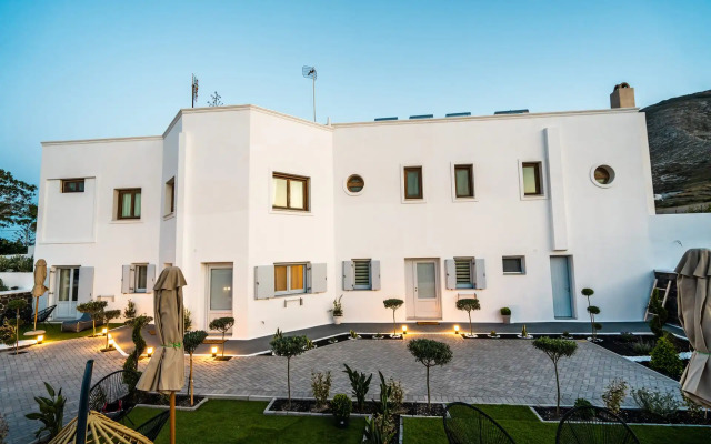 Sn Santorini Apartments