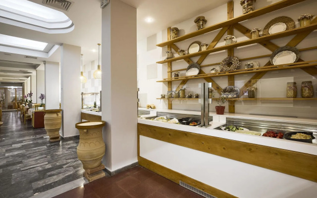 Tylissos Beach Hotel - Adults Only