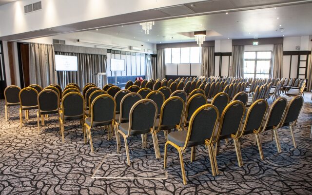 Elite Venue Selection Felbridge - Gatwick