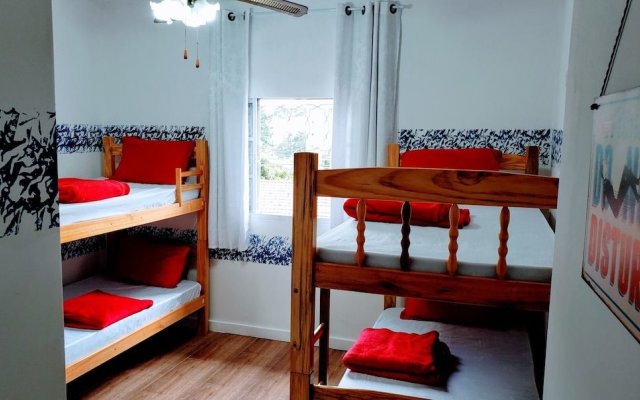 Deck Hostel Congonhas