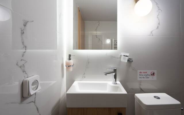 Starlight Residence