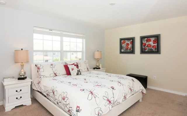 Paradise Palms 2941