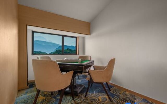 Yunhai Hotel