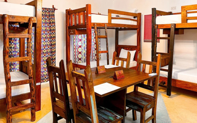 Shoki Shoki Hostel Stone Town