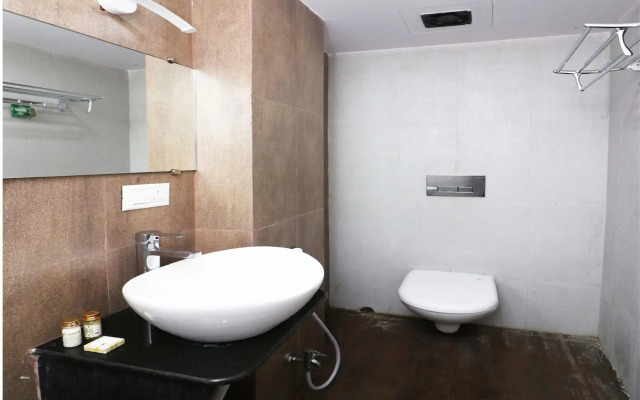 Capital O 14525 The Platinum Studio 50