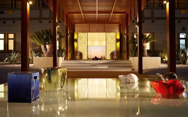 Hellenic Palace